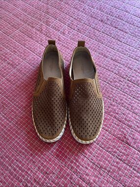 Men's Breathable Perforated Slip-On Loafers in Brown